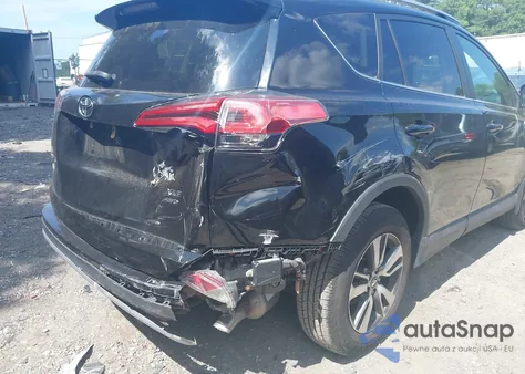 2018 Toyota Rav4 Xle from USA, damaged, VIN 2T3RFREV1JW842762